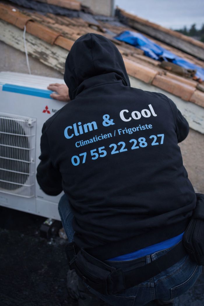 Technicien Clim & Cool pour diagnostic frigorifique, dépannage chambre froide et climatisation à Béziers